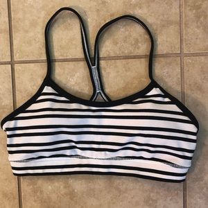 Lululemon Flow Y Bra size 6